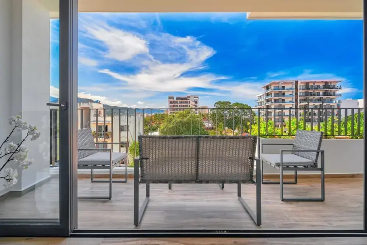 Brand New 2BR Apt - Infinity Pool - Versalles