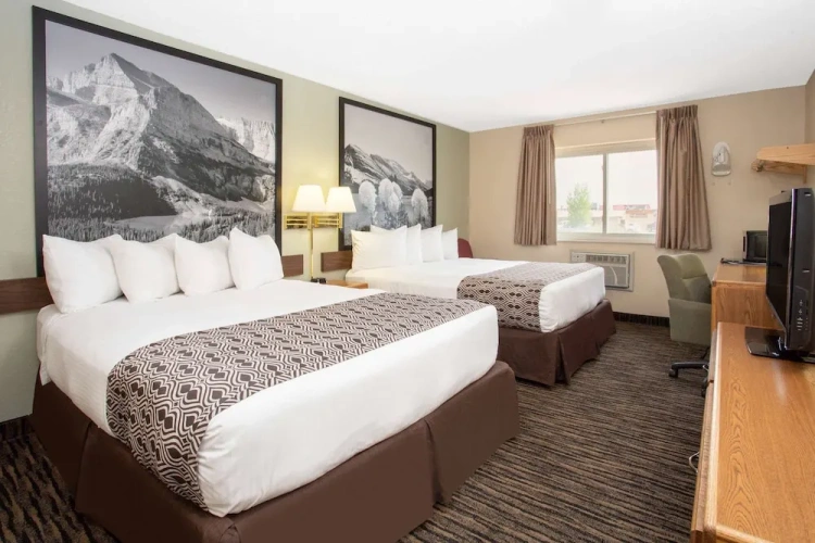 Economy Quadruple room