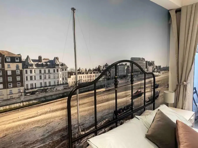 Beach Retreat, Stones Throw Away from Beach