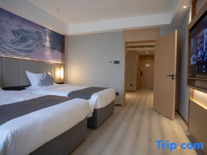 Deluxe Twin Suite
