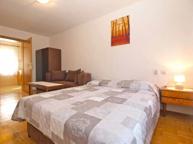 Apartment 1638