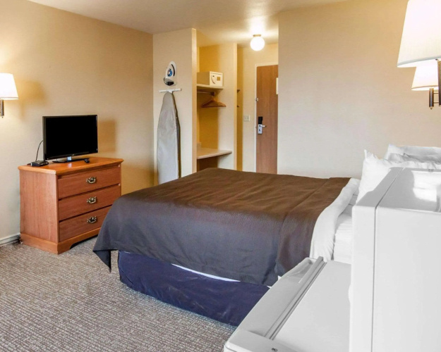 Quality Inn Airport