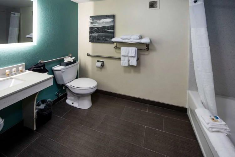 City Express by Marriott Duluth