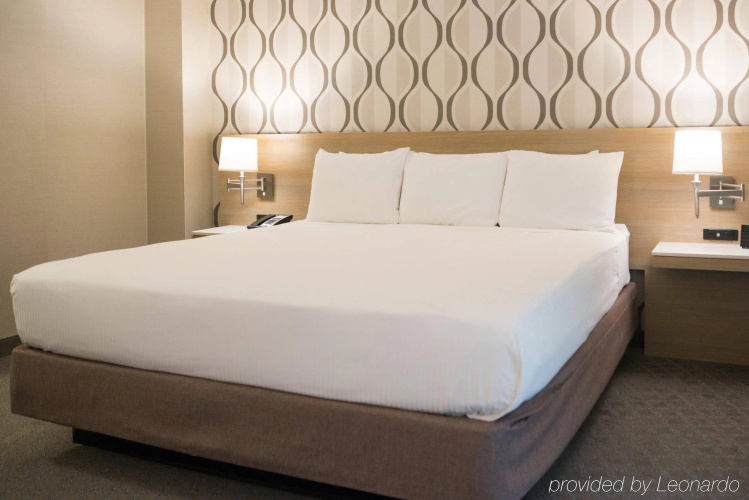 Radisson Hotel Duluth - Harborview