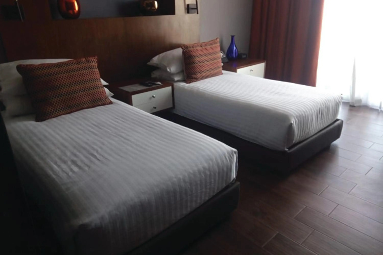 Hotel Love It CAS Consulate