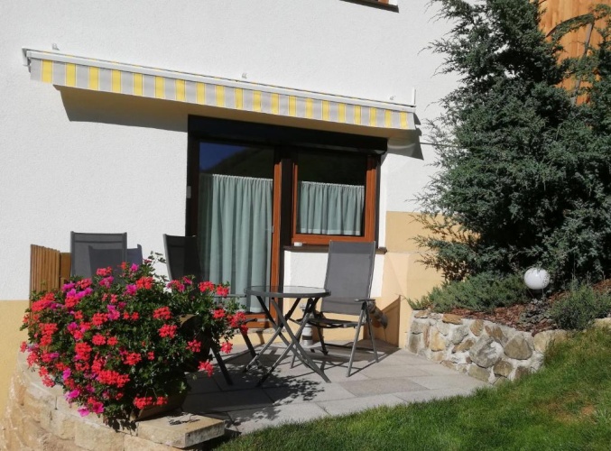 2 Bedrooms Double Apartment