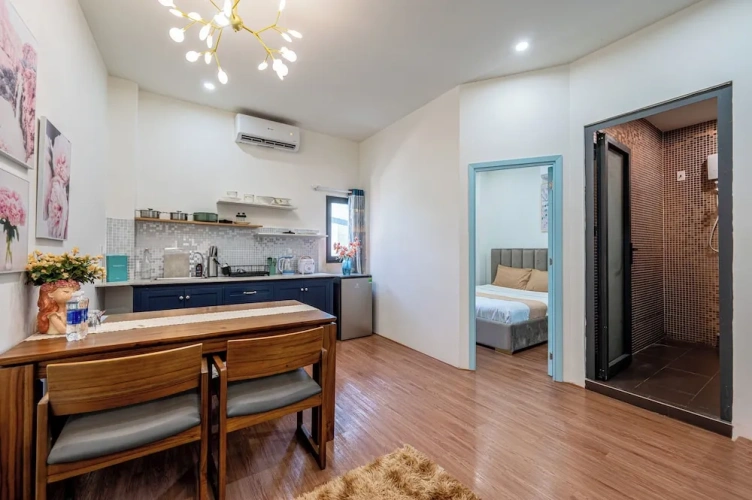 2 Bedrooms Apartment with balcony