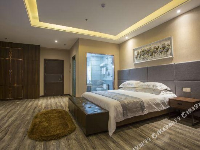 Business Double Suite