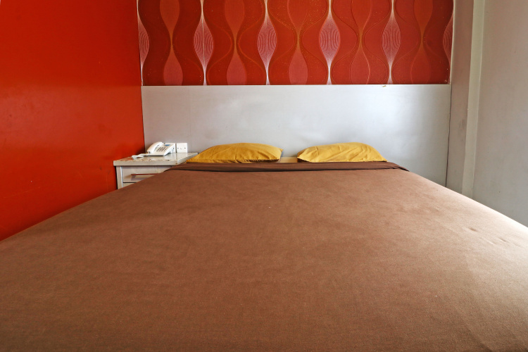 Deluxe Double room with city view