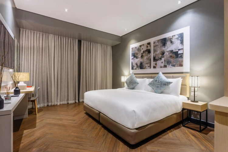 Summit Hotel Greenhills - Quezon City