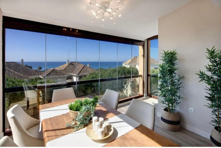 Amazing Duplex Next To The Beach In Marbella
