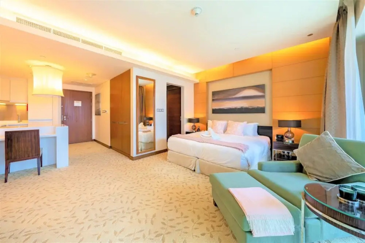 Address Dubai mall Balcony Burj view