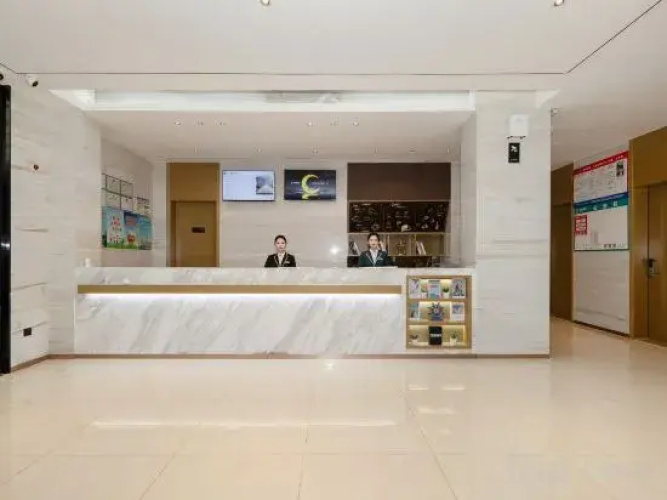City Convenient Hotel