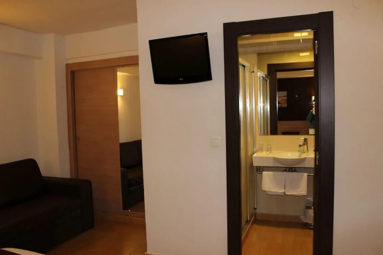 Hostal Rocamar