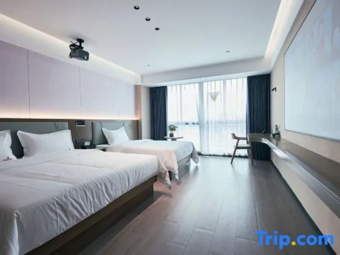 Standard Twin Family room