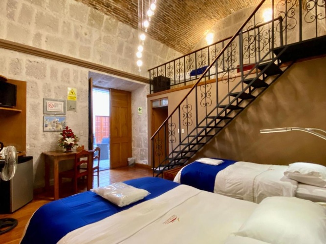 Standard Triple room