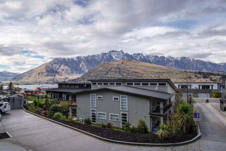 Serenity Heights
