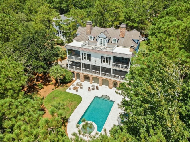 6 Bedrooms Cottage