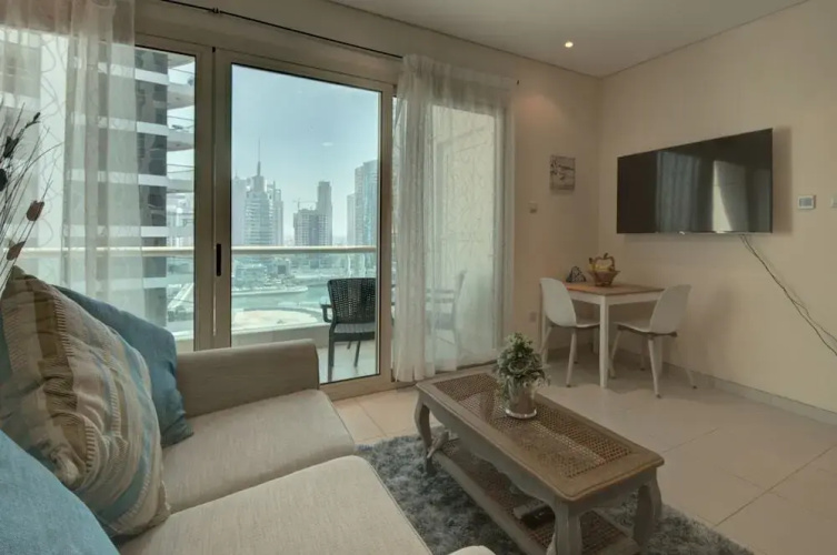 Royal Oceanic - Studio Apartment - MSG 8724
