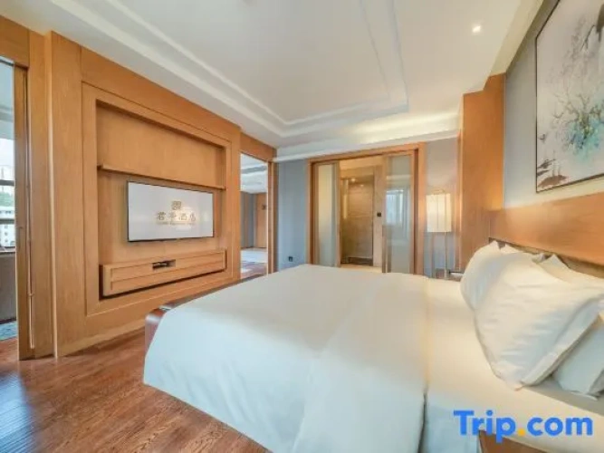 Double Suite with city view