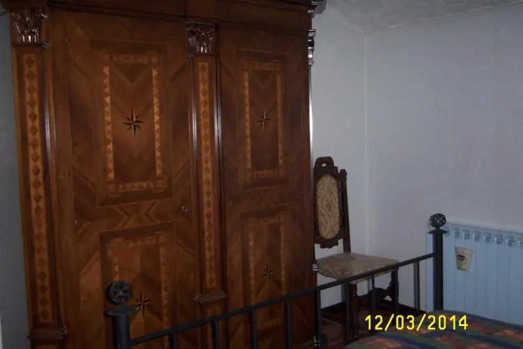 3 Bedrooms Cottage