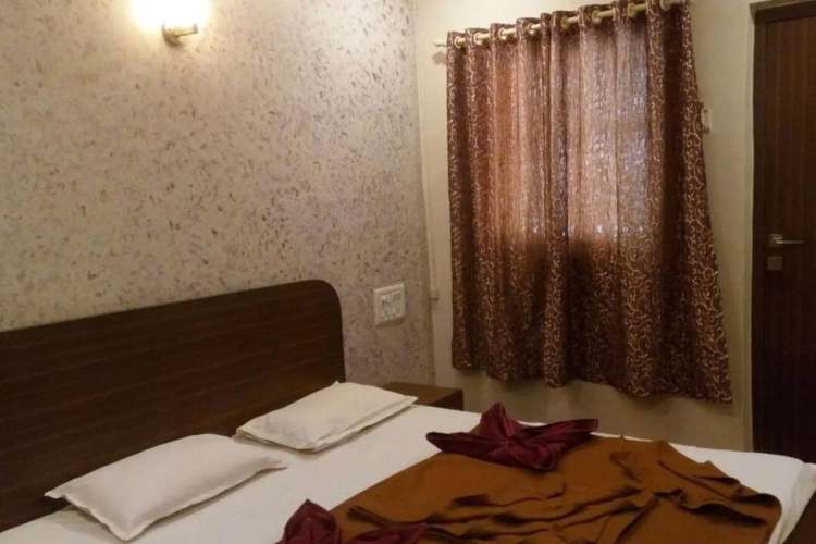 Premdeep Hotel - Matheran