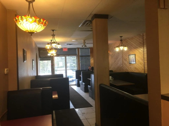 Elkford Motor Inn