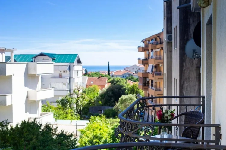 Deluxe Double room with balcony and with view