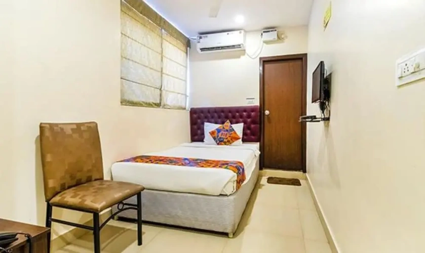 Deluxe Single room