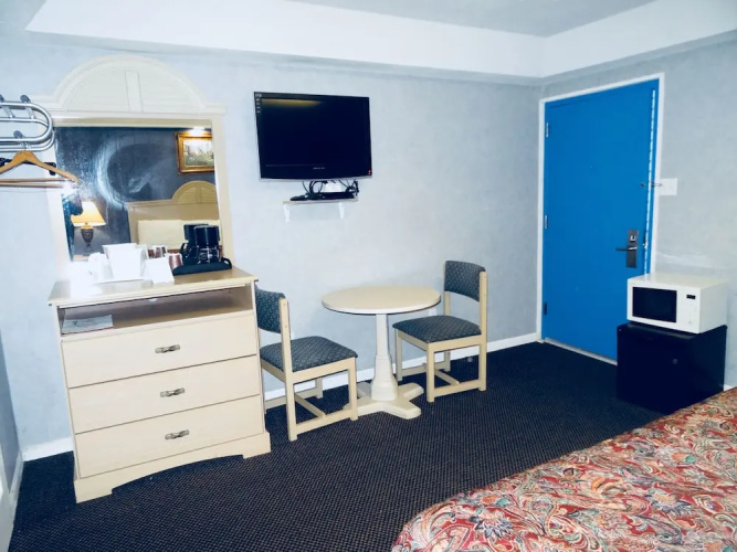Village Inn and Suites