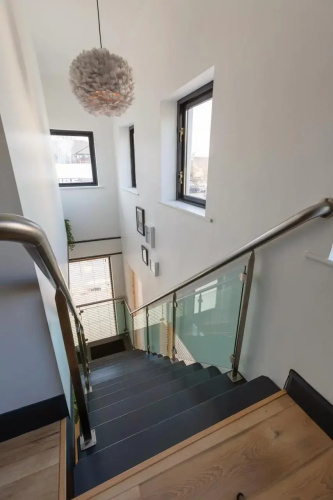 Accommodation @ 32