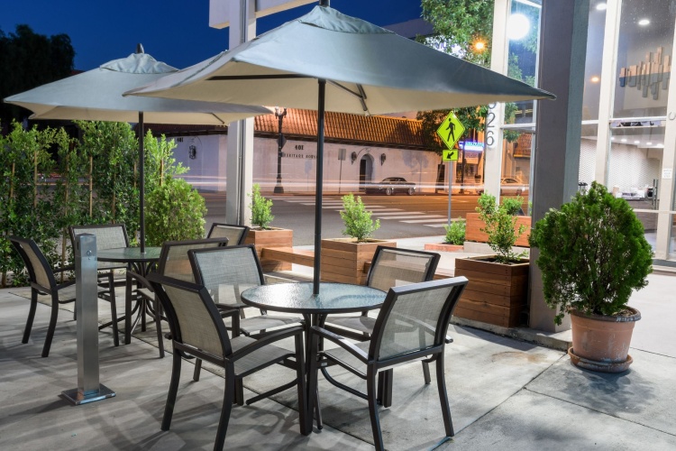 Hotel Xilo Glendale photo 20