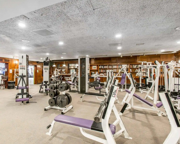 Rodeway Inn & Suites Boulder Broker photo 17