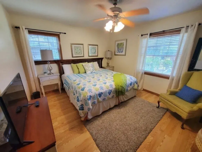 Beach Blossum 3 Bedroom Home