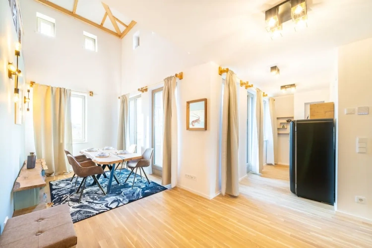 1 Bedroom Apartment