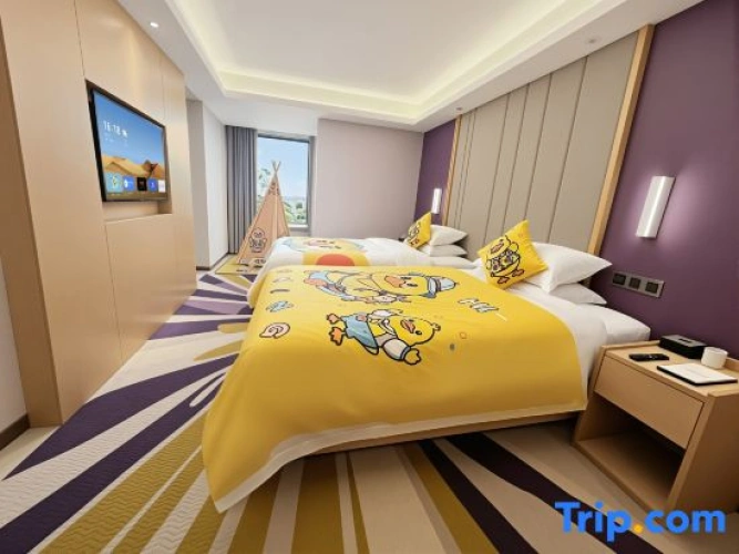 Business Twin Family room