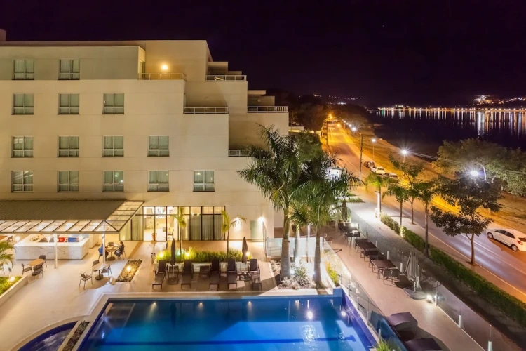 Deluxe Double room with pool view