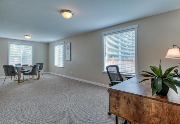 3 Bedrooms Cottage