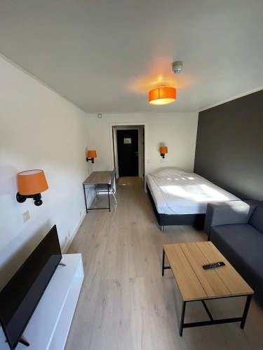 Economy room