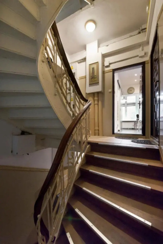 Old Town Veranda Apartment