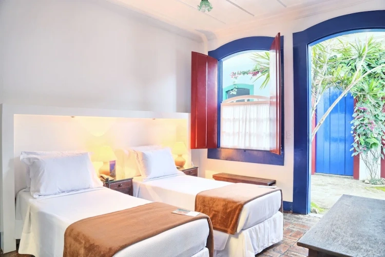 Standard Double room with view