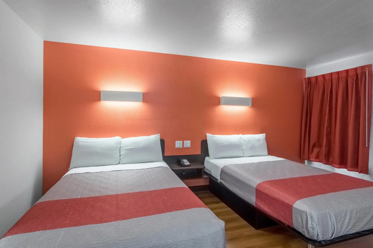 Motel 6 Paris, TX