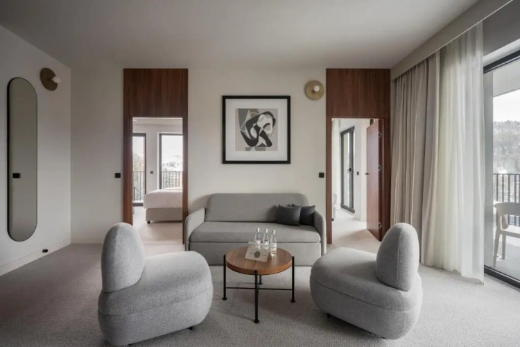 Executive Suite