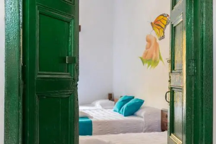 Mansion Hostel
