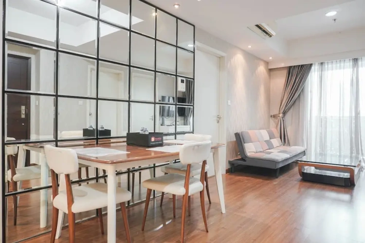 2 Bedrooms Apartment