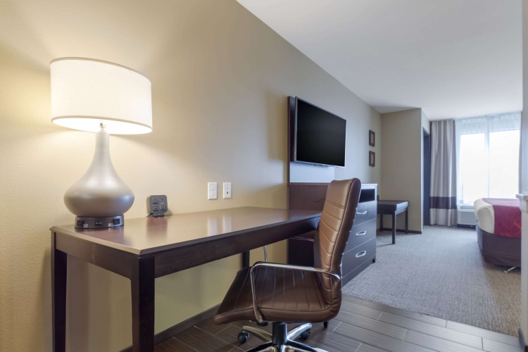 Double Suite
