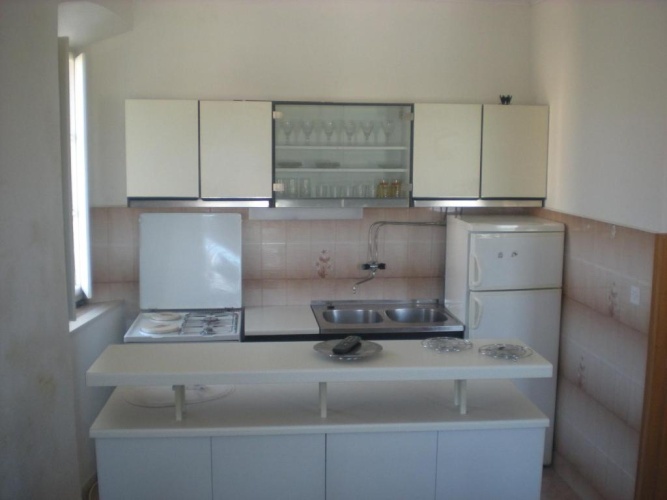 3 Bedrooms Apartment