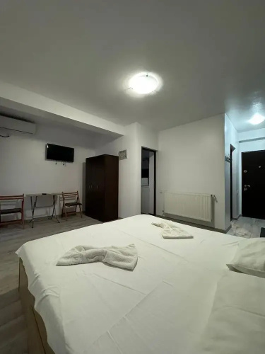 Luxorvilla studios