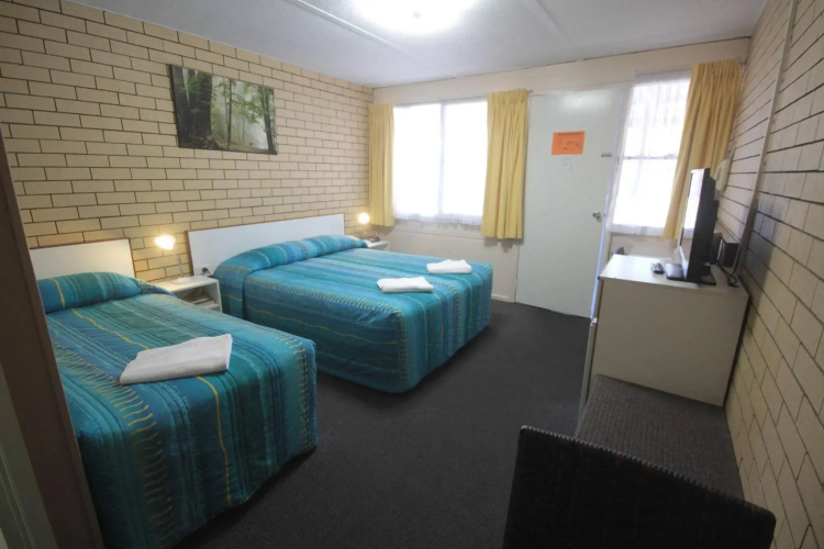 Binalong Motel