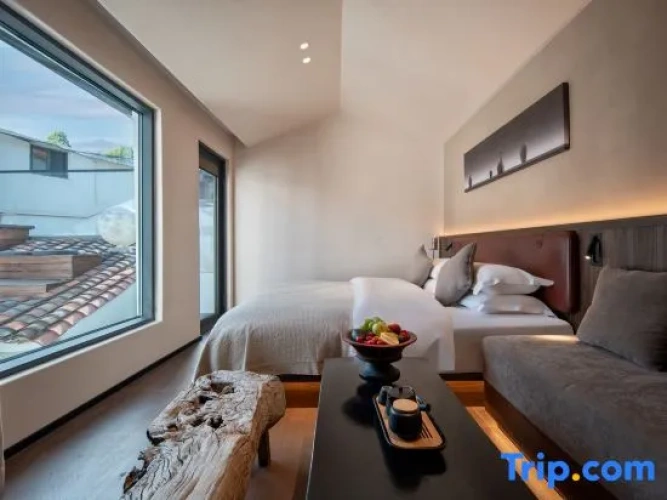 Twin Family Suite with balcony
